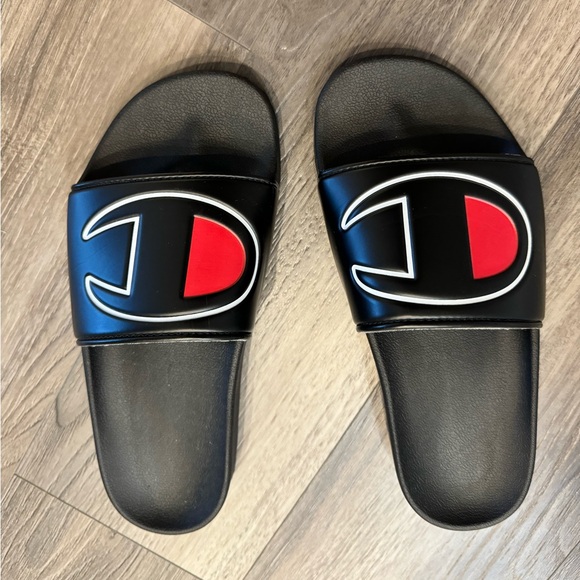 Champion Slides sz 8 women's - Picture 3 of 5